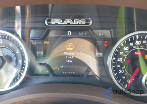 2019 Ram 1500 Laramie 4X4 5'7 Box from USA, damaged, VIN 1C6SRFJT4KN516143